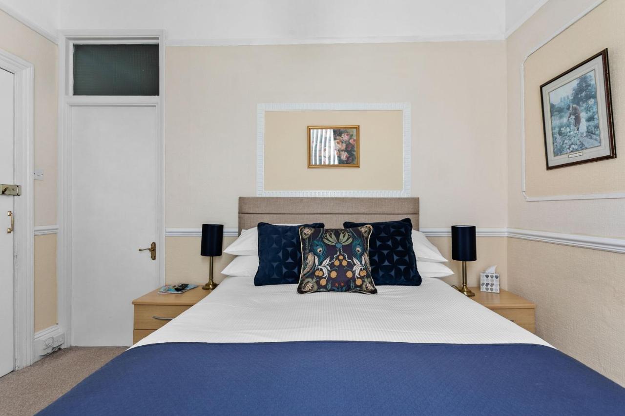 Melba House (Adults Only) Bed & Breakfast Torquay Ngoại thất bức ảnh