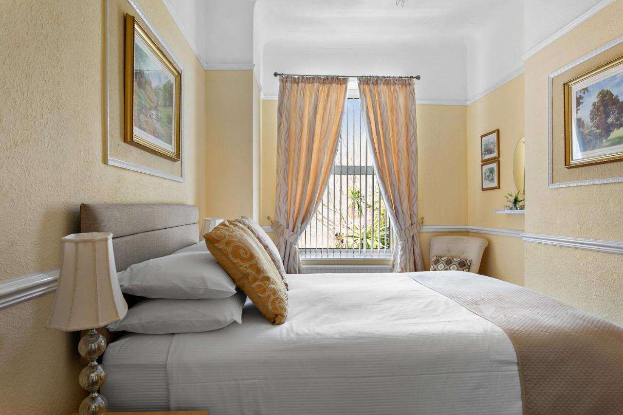 Melba House (Adults Only) Bed & Breakfast Torquay Ngoại thất bức ảnh