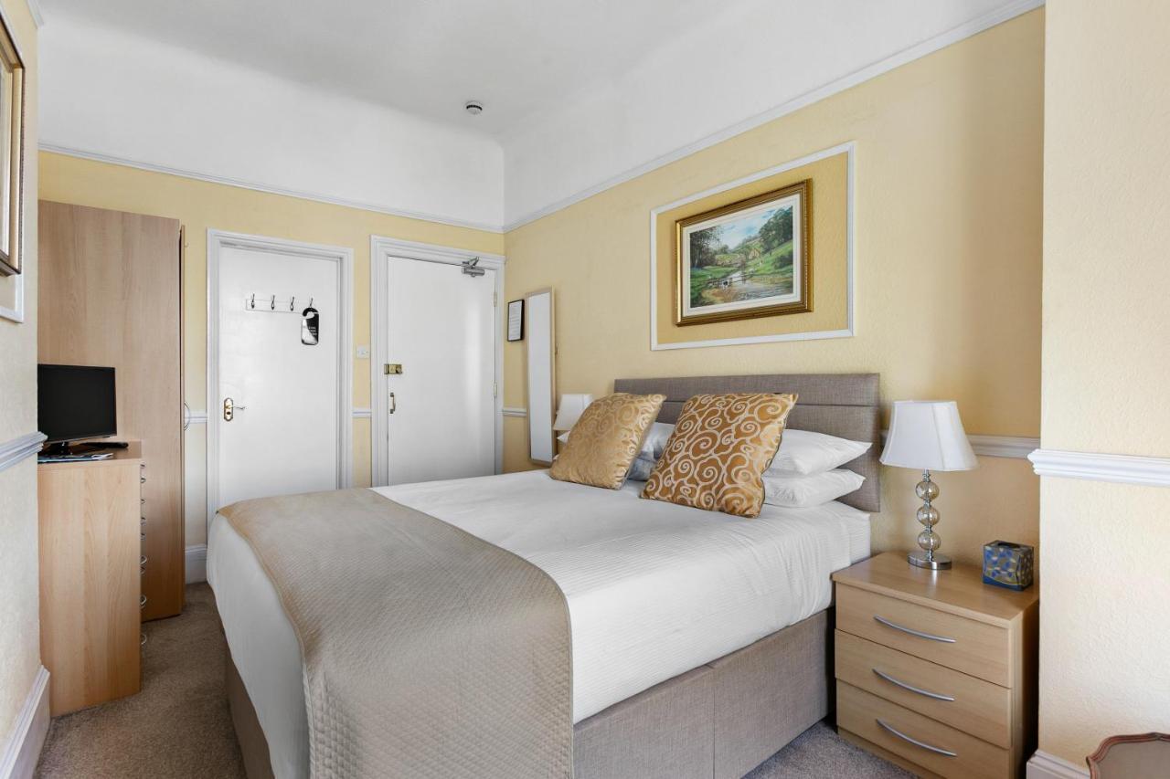 Melba House (Adults Only) Bed & Breakfast Torquay Ngoại thất bức ảnh