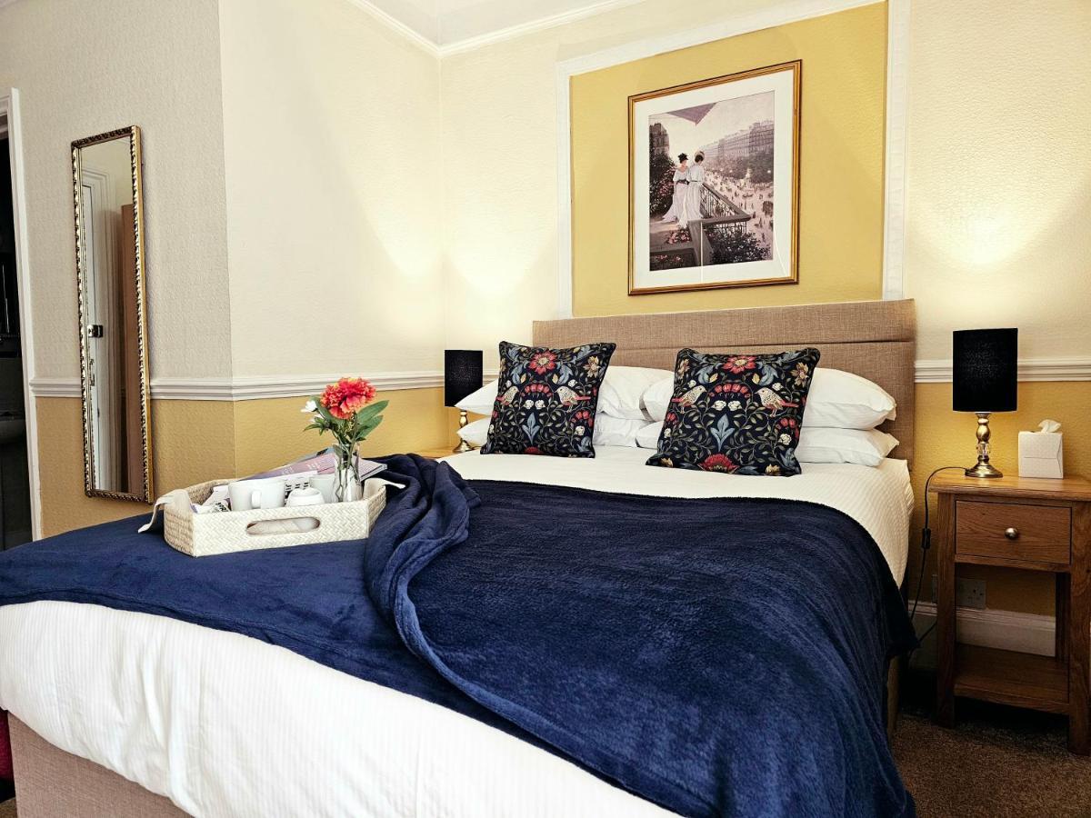 Melba House (Adults Only) Bed & Breakfast Torquay Ngoại thất bức ảnh