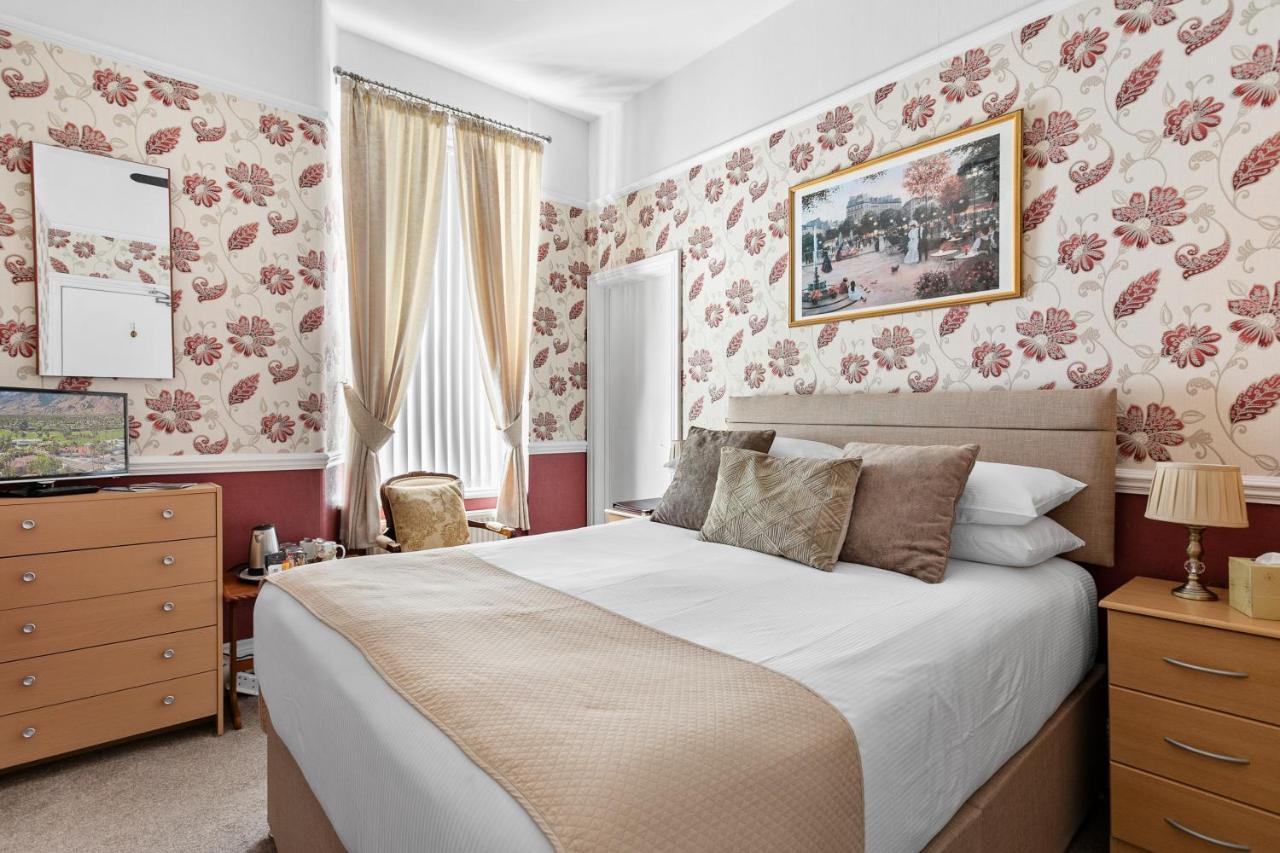 Melba House (Adults Only) Bed & Breakfast Torquay Ngoại thất bức ảnh